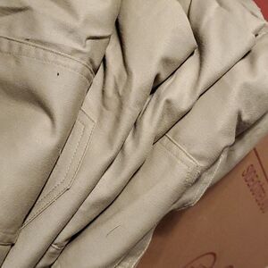 Dickies women's duracomfort capri pant KHAKI